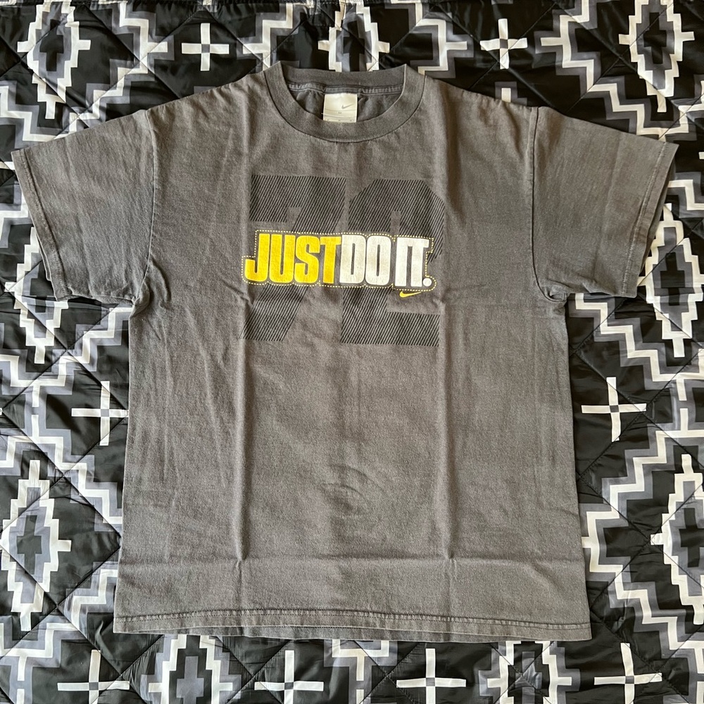 Vintage Nike shirt